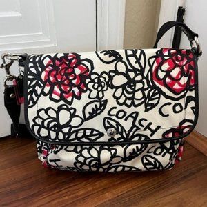 Coach Poppy Limited Edition Graffiti Messenger Bag.